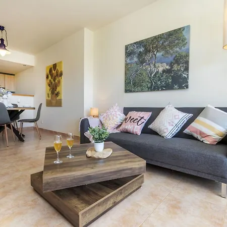 Apartament Port Eiii By Interhome Pals