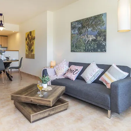 Port Eiii By Interhome Apartament Pals